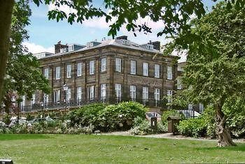 Beiderbeckes Hotel Scarborough Bagian luar foto